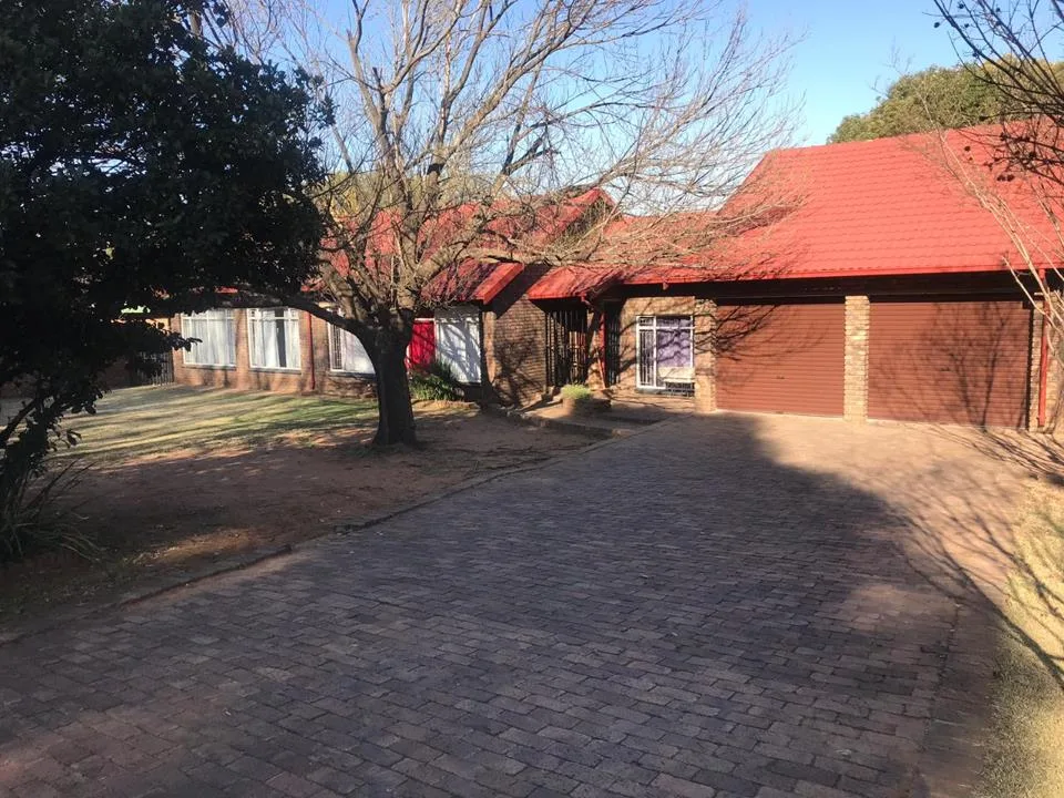 3 Bedroom House to rent in Gholfsig