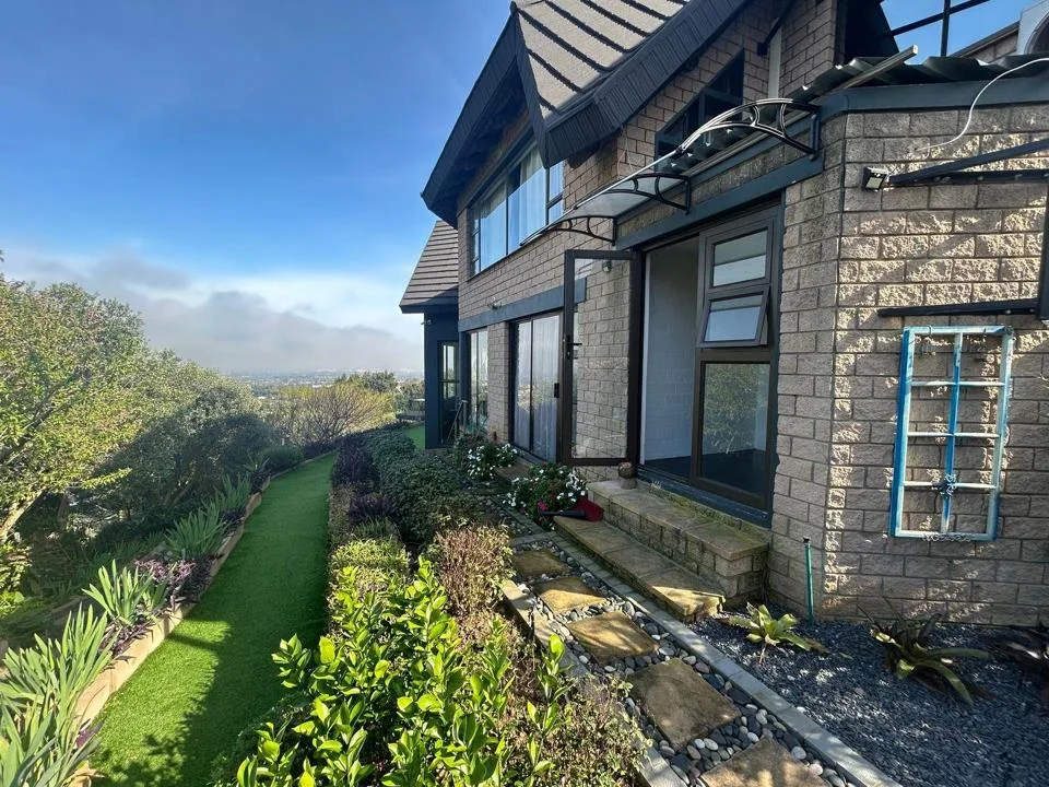 1 Bedroom House to rent in Plattekloof 3