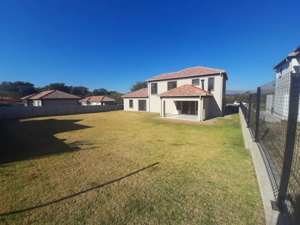 4 Bedroom House to rent in Ngwenya River Estate
