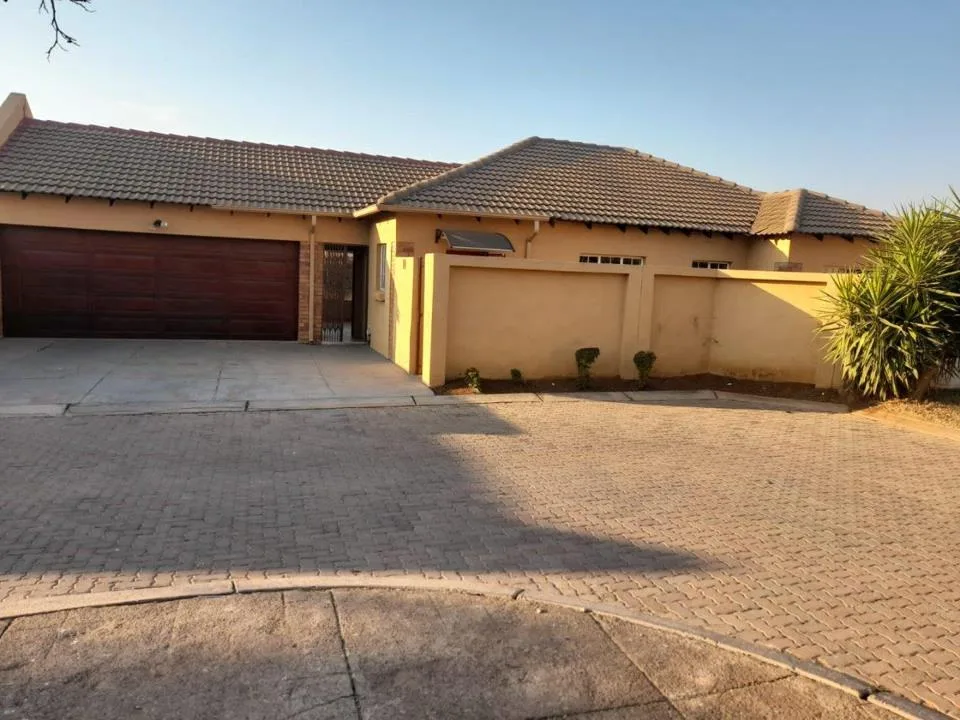 3 Bedroom House to rent in Doornpoort