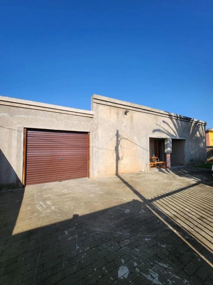 4 Bedroom House for sale in Ashbury