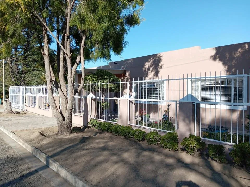 3 Bedroom House for sale in Graaff-Reinet