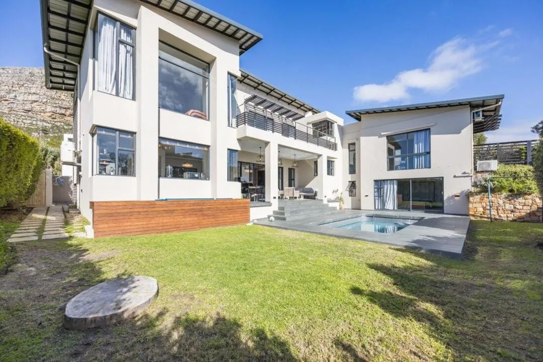 4 Bedroom House to rent in Stonehurst Mountain Estate
