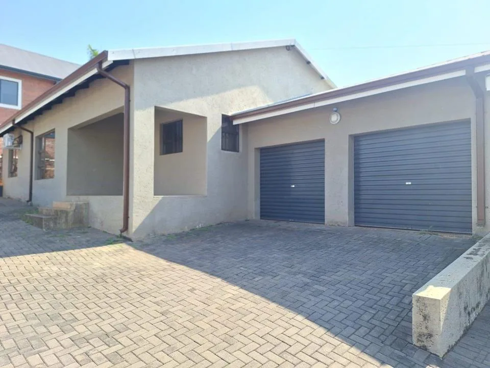 3 Bedroom House for sale in Fauna Park
