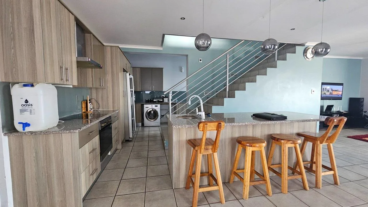 3 Bedroom Townhouse for sale in Sterpark