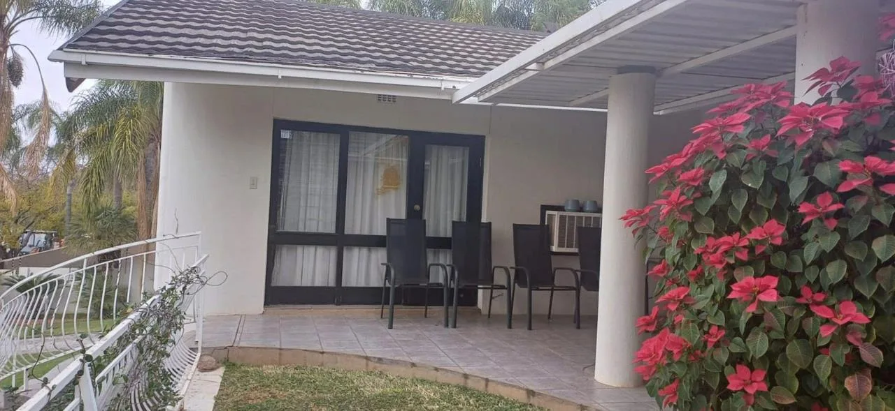 5 Bedroom House for sale in Die Rand