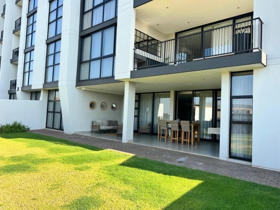 3 Bedroom Apartment / flat to rent in Midfield Estate