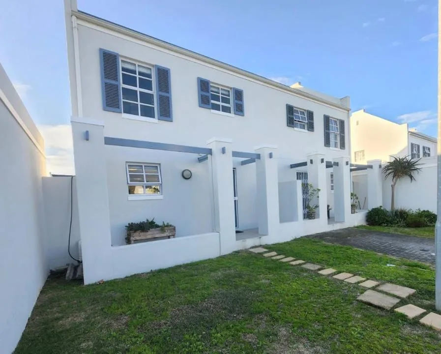 3 Bedroom Townhouse to rent in Nuutgevonden