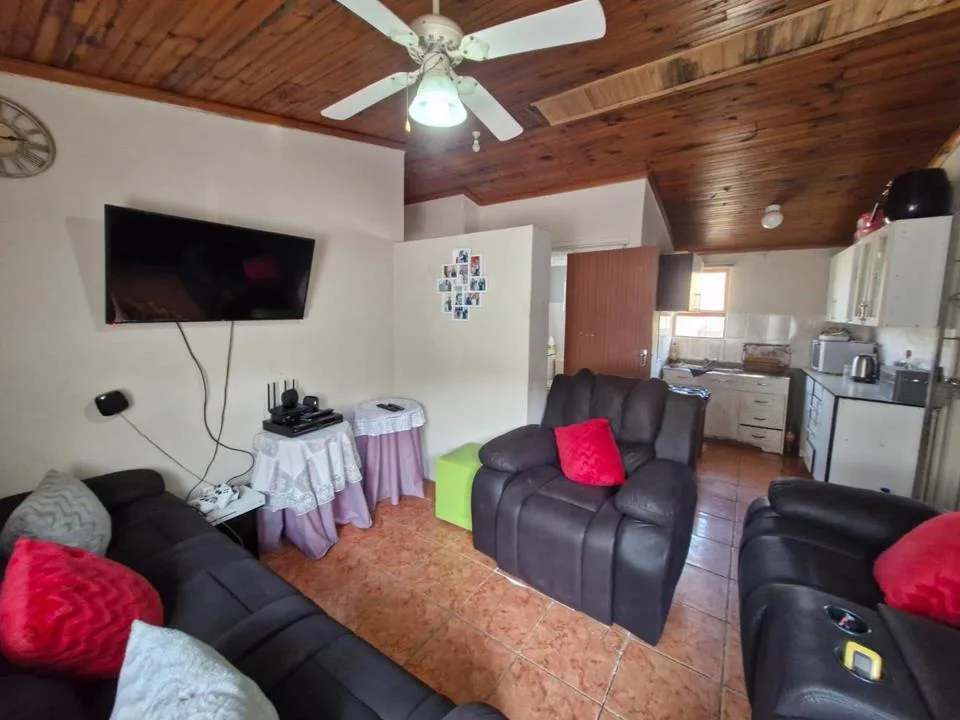 3 Bedroom House for sale in Sunnyridge