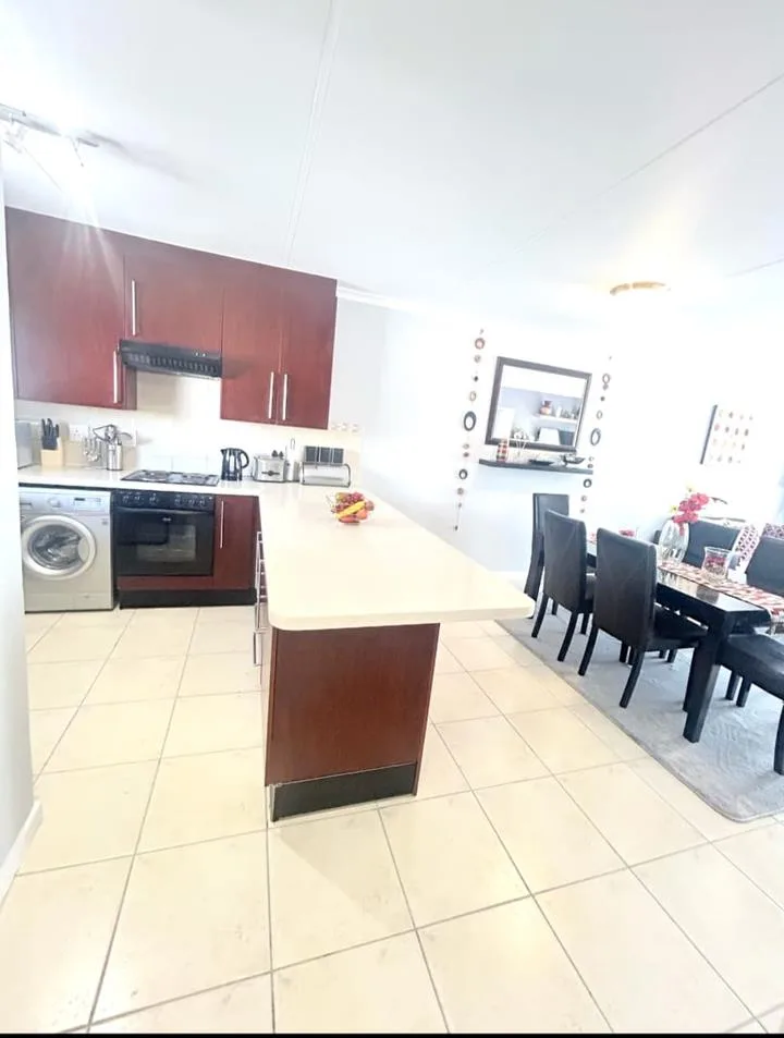 2 Bedroom Apartment / flat to rent in Rivonia