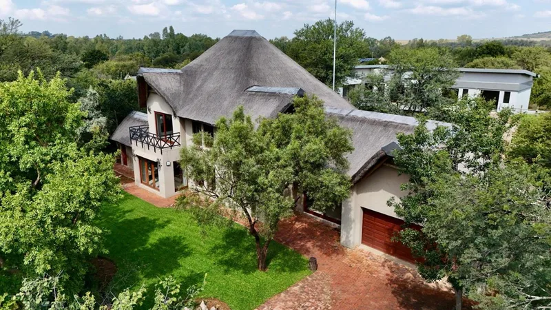 4 Bedroom House for sale in Vaal de Grace Nature Estate