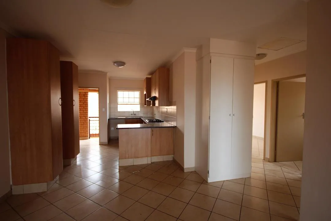 3 Bedroom Apartment / flat to rent in Montana