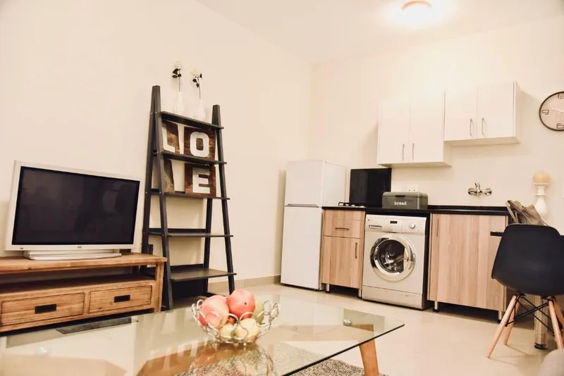 0.5 Bedroom Apartment / flat to rent in Kew