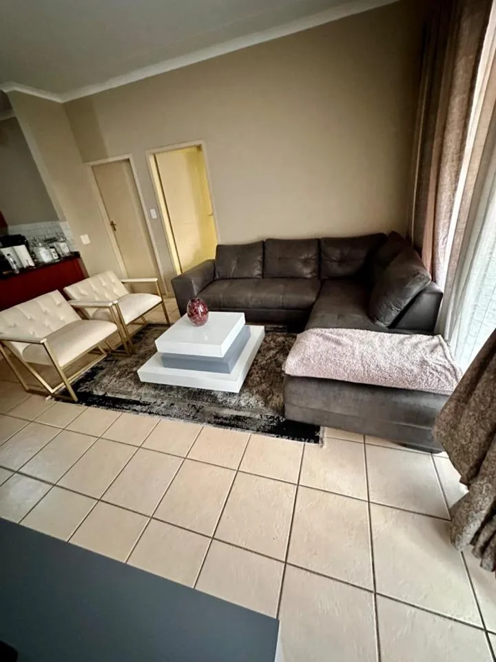 3 Bedroom Townhouse to rent in Thornhill