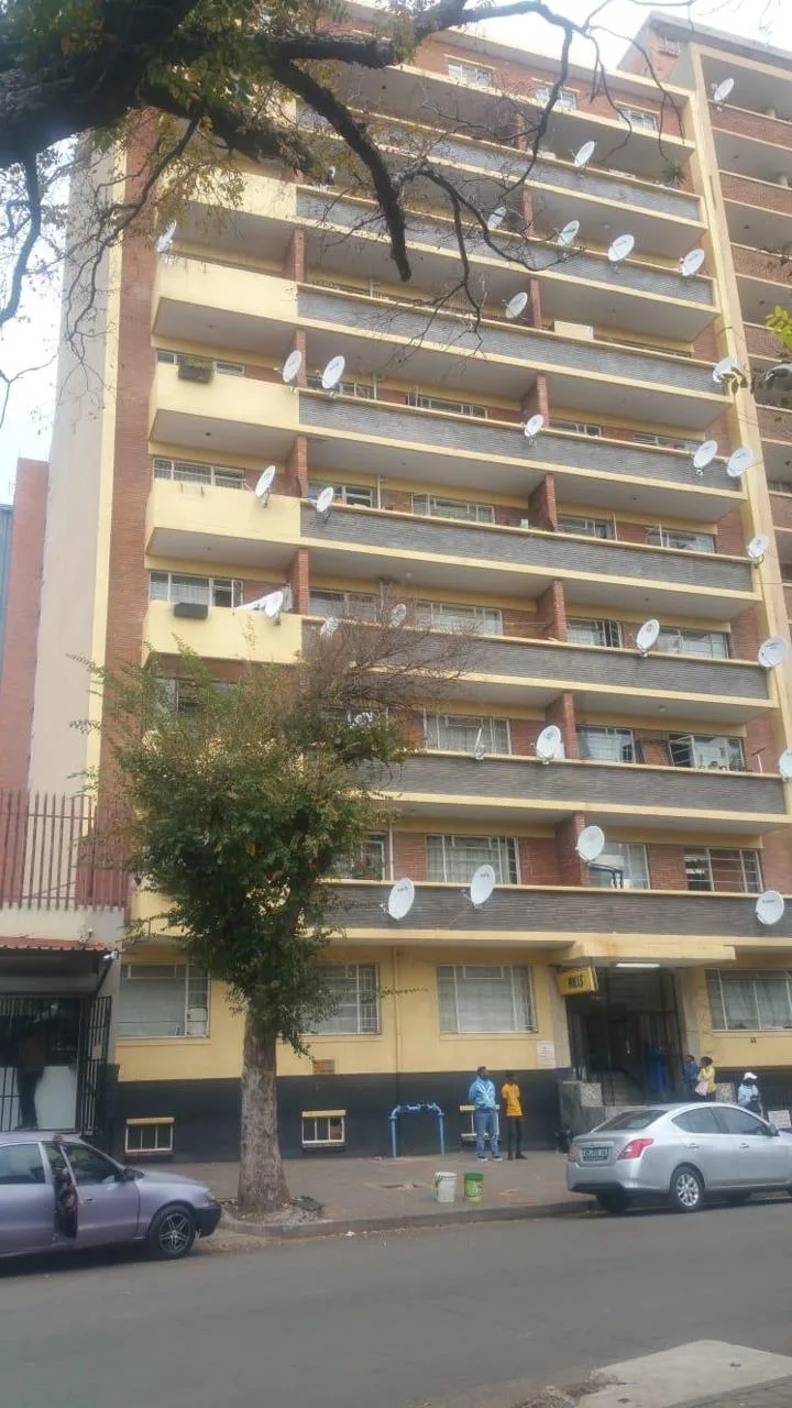 1 Bedroom Apartment / flat to rent in Hillbrow