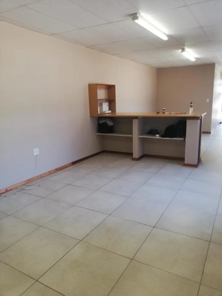 Townhouse to rent in Kuruman
