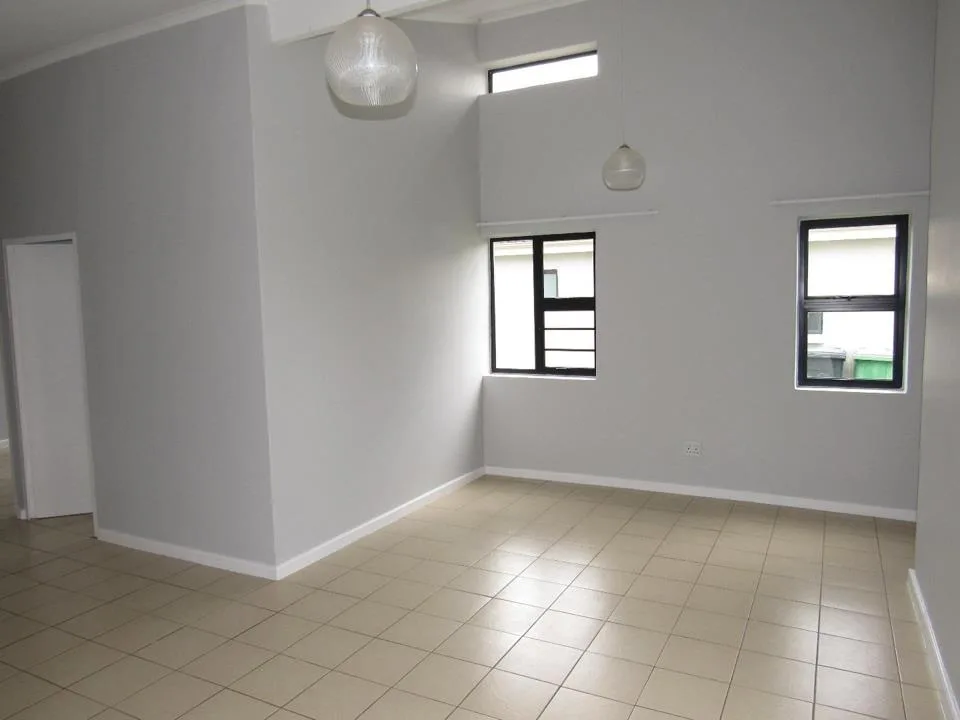2 Bedroom House for sale in Parsonsvlei