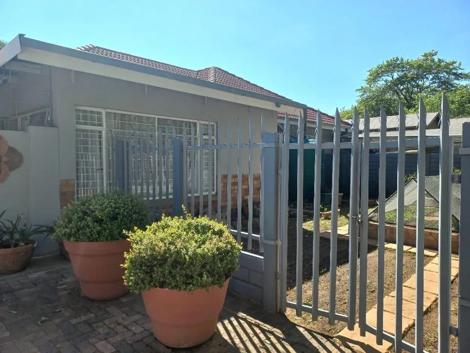 3 Bedroom House for sale in Sasolburg Ext 4