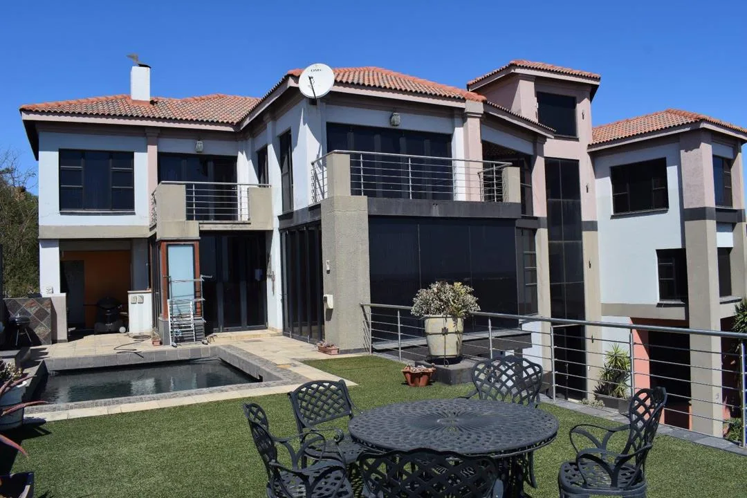 4 Bedroom House for sale in Ben Fleur
