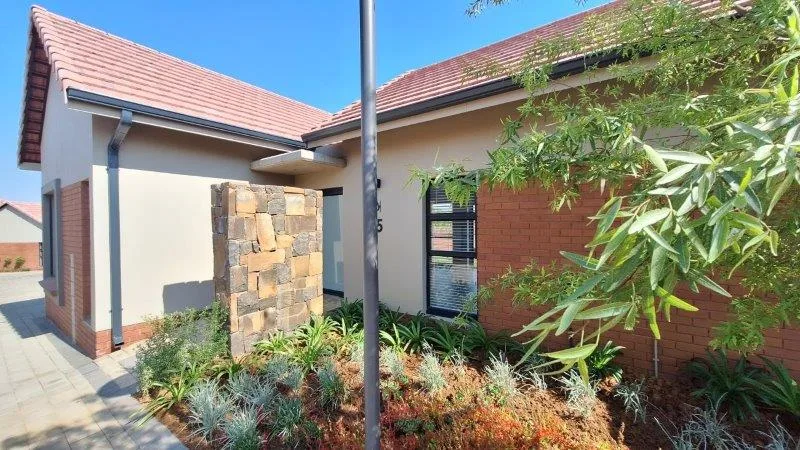 2 Bedroom Townhouse for sale in Wild Olive Estate