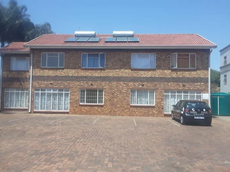 0.5 Bedroom Apartment / flat to rent in Halfway House