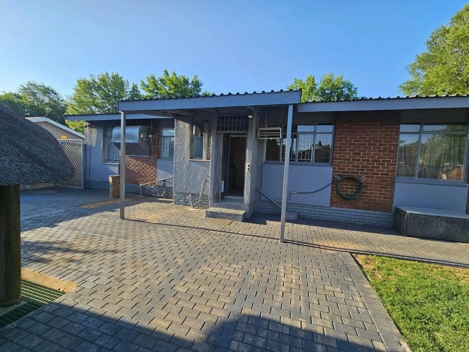 4 Bedroom House for sale in Sasolburg Ext 23