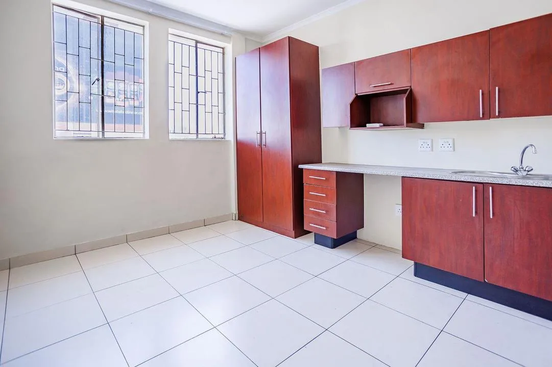 0.5 Bedroom Apartment / flat to rent in Boksburg Central