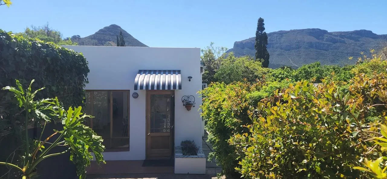 1 Bedroom Apartment / flat to rent in Hout Bay Central