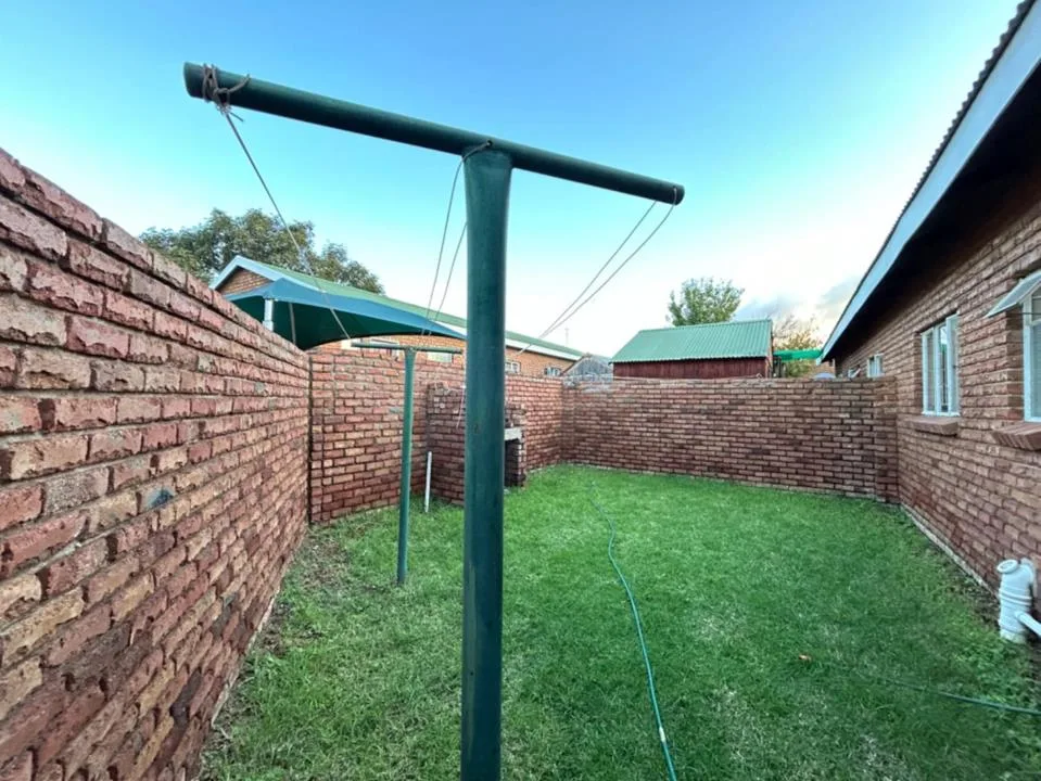 2 Bedroom Townhouse for sale in Bendor
