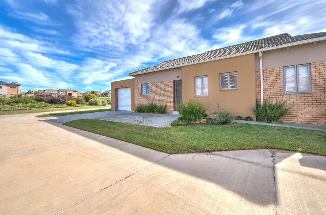 3 Bedroom House to rent in Mooikloof Country Estate