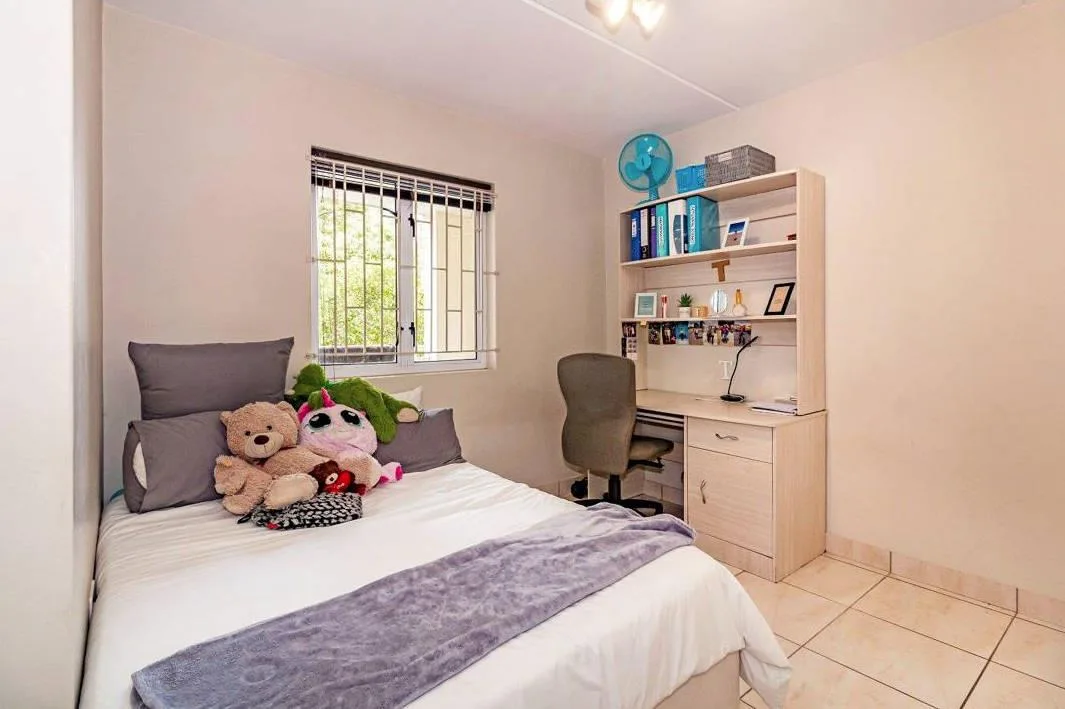 1 Bedroom Apartment / flat to rent in La Colline