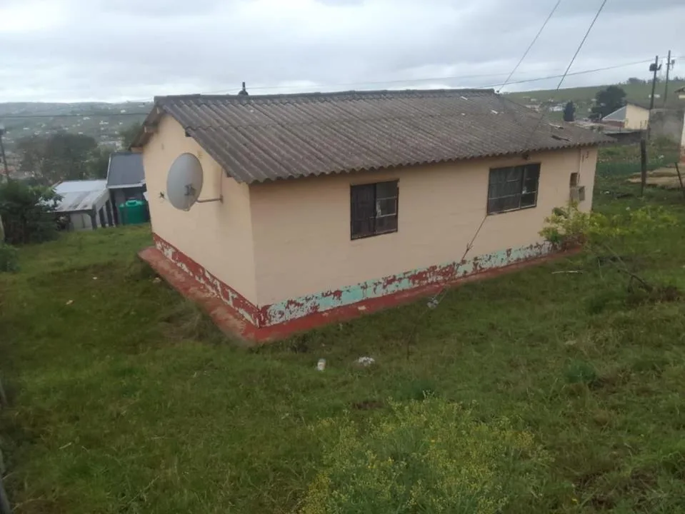 3 Bedroom House for sale in Ikwezi