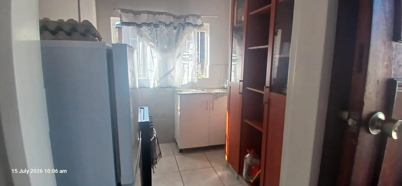 1 Bedroom Apartment / flat to rent in Nederlandpark