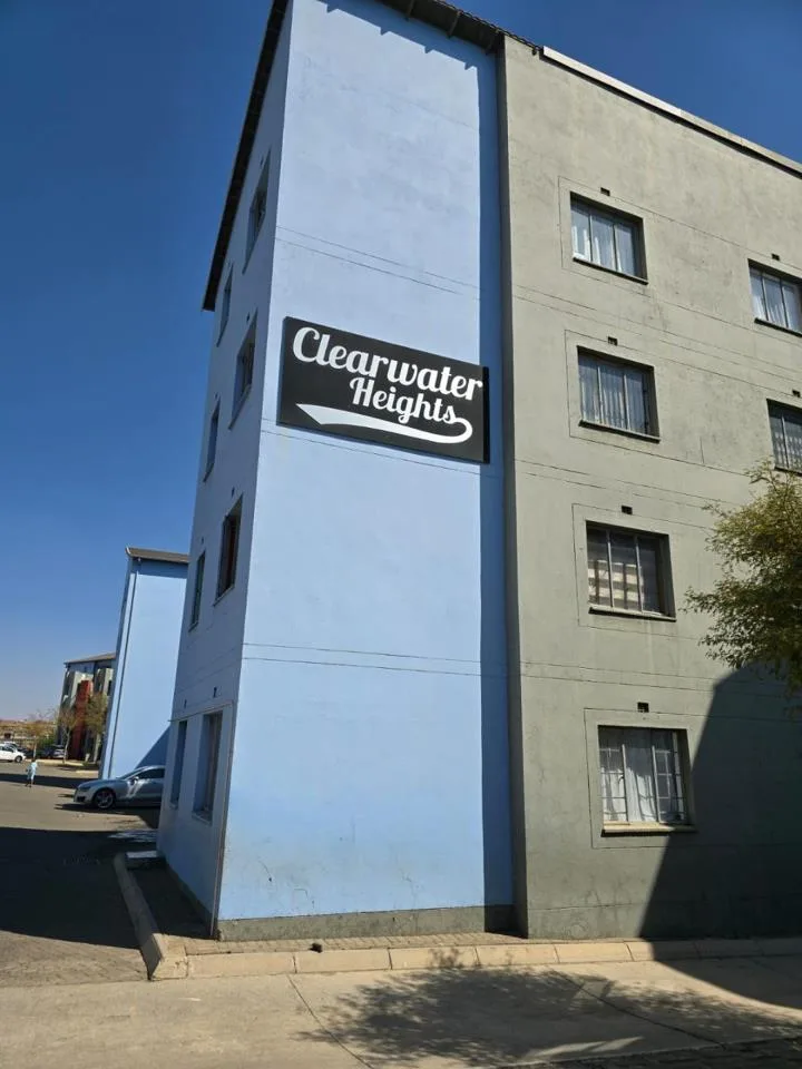 2 Bedroom Apartment / flat to rent in Fleurhof