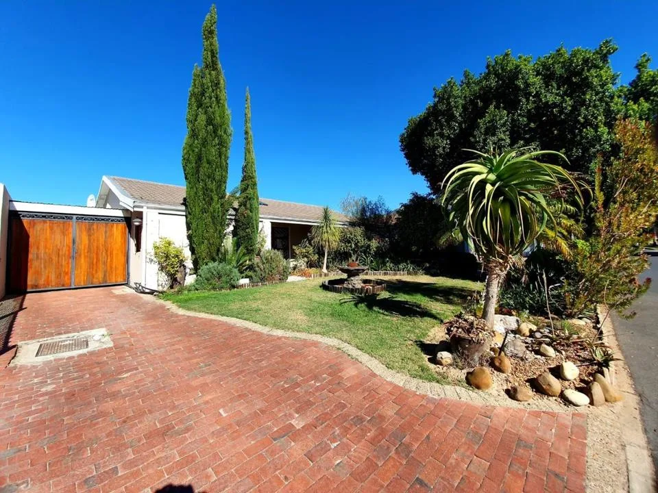 3 Bedroom House to rent in Paarl North