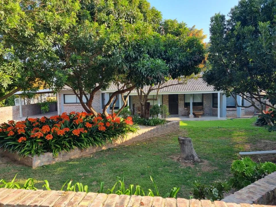 4 Bedroom House to rent in Outeniqua Strand