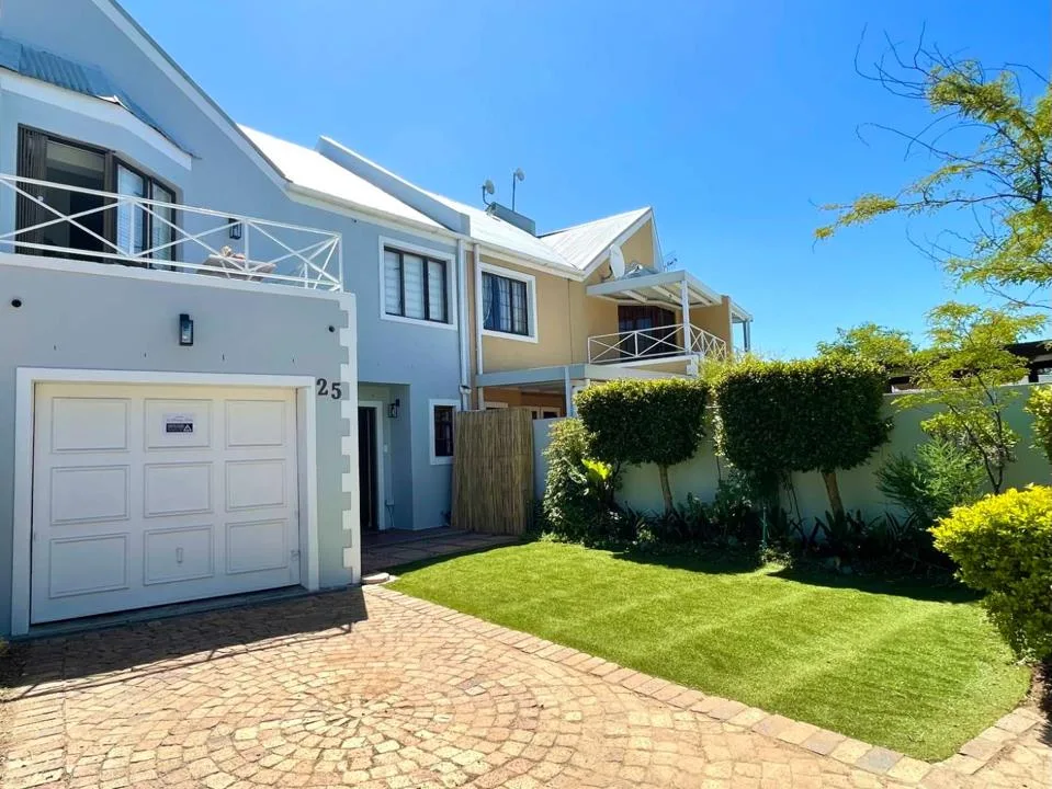 3 Bedroom Townhouse to rent in Paradyskloof