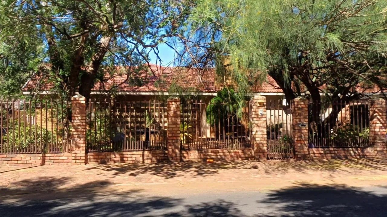 4 Bedroom House for sale in Hadison Park