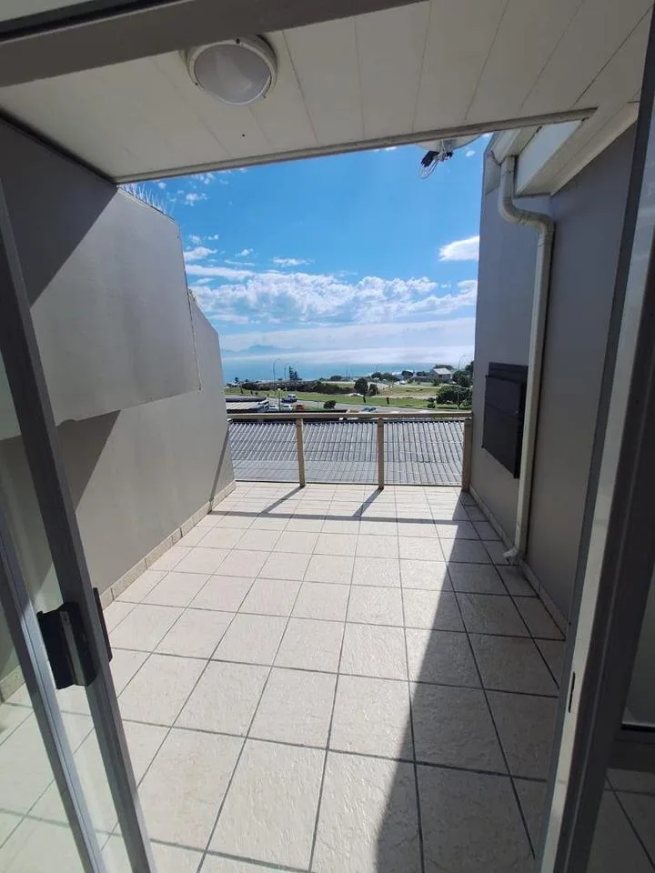 2 Bedroom Apartment / flat to rent in Da Nova