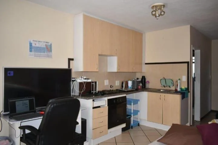 0.5 Bedroom Apartment / flat to rent in Karenpark