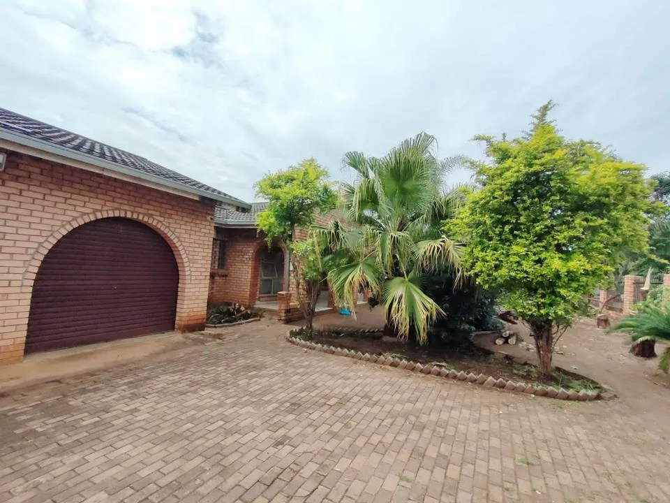 4 Bedroom House for sale in Mokopane Central