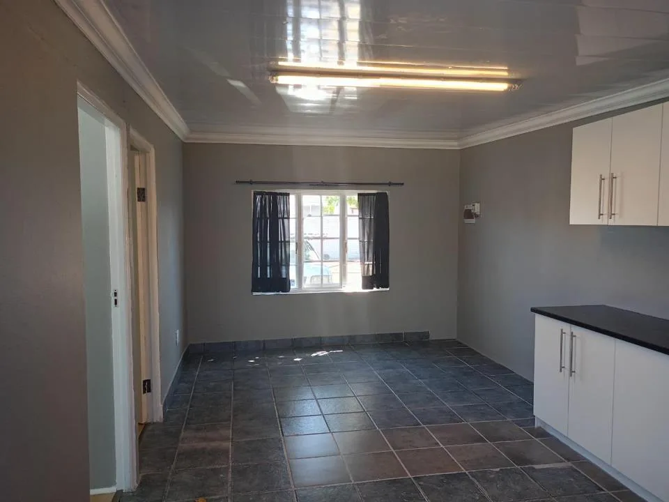 2 Bedroom Apartment / flat to rent in Grassy Park
