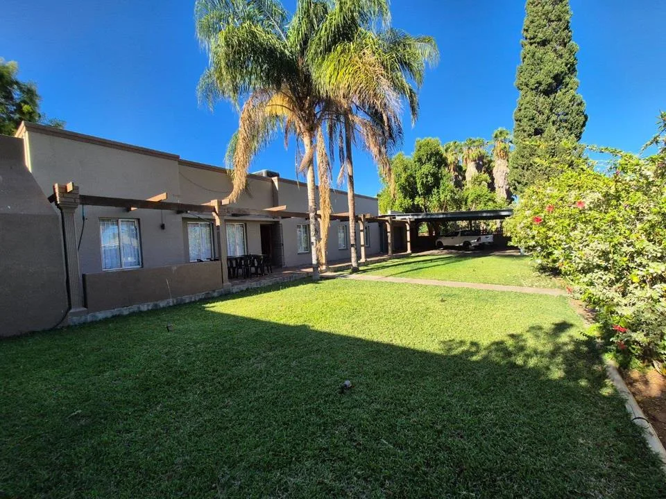 3 Bedroom House for sale in Keimoes
