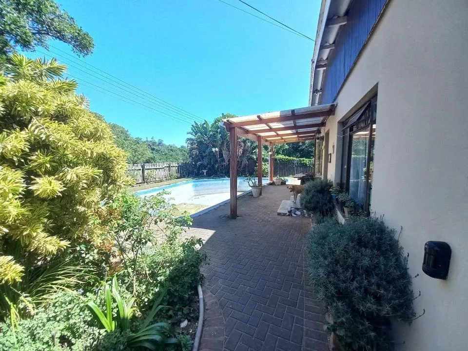 3 Bedroom House for sale in East Bank