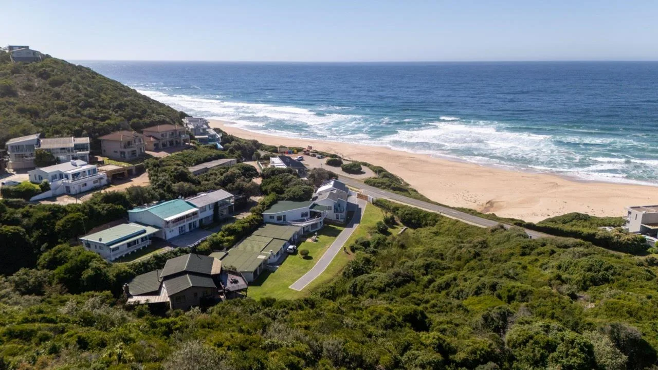4 Bedroom House to rent in Keurbooms