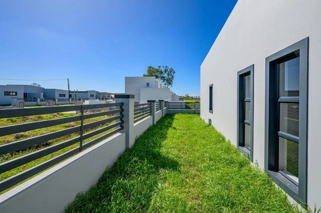 3 Bedroom House for sale in Parsonsvlei