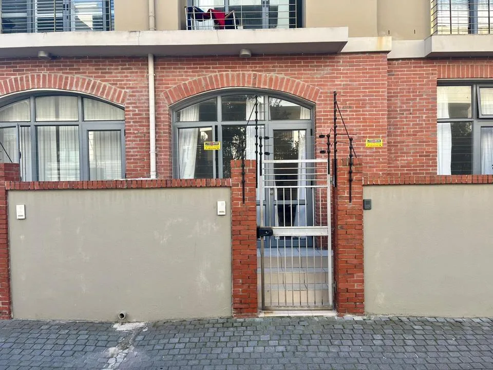 1 Bedroom Apartment / flat to rent in Muizenberg