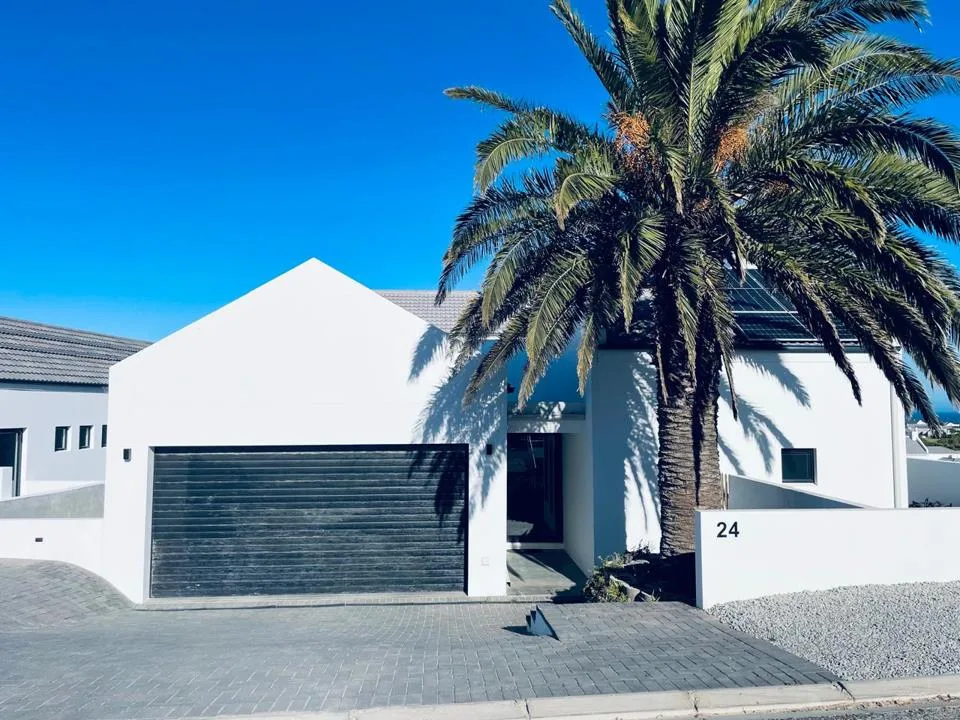3 Bedroom House to rent in Shelley Point