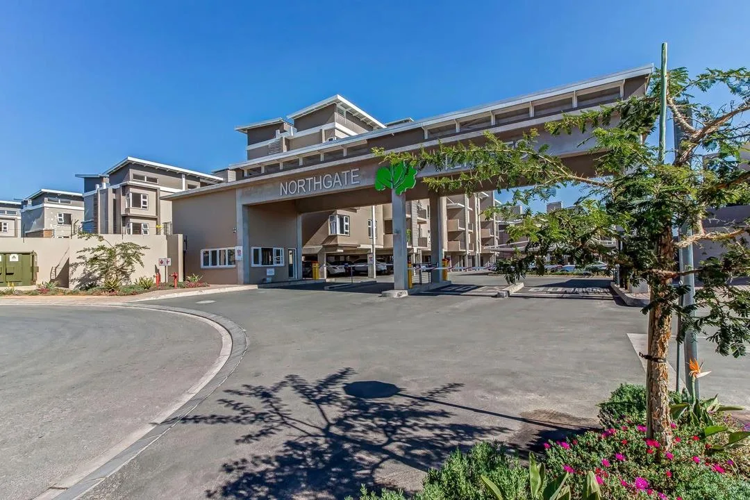 3 Bedroom Apartment / flat to rent in Northgate