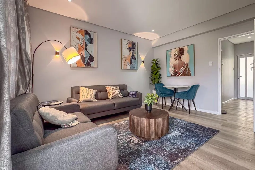2 Bedroom Apartment / flat to rent in Sea Point